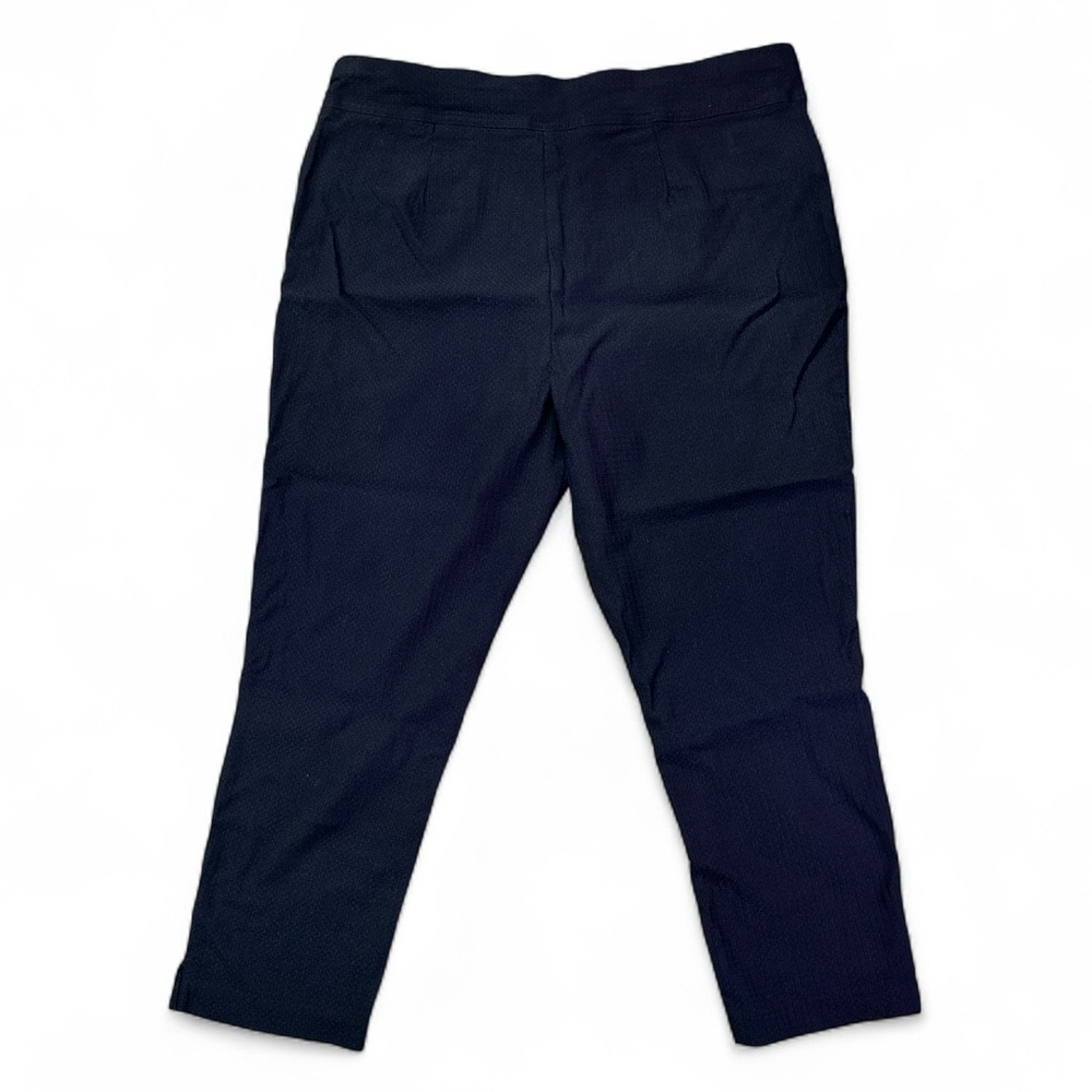 Maurices Women's Bengaline Black Capris - XL - Picture 2 of 3